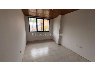 Casa de 5 alcobas en venta en Barrio Las Americas, Armenia, 216 m² · foto 16 de 20