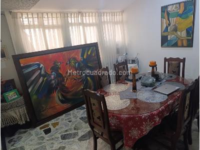 Casa de 3 alcobas en venta en Fundadores, Armenia, 263 m² · foto 3 de 15