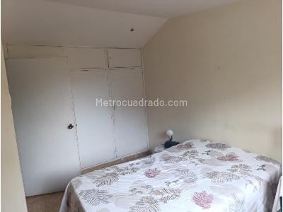 Casa de 3 alcobas en venta en Fundadores, Armenia, 263 m² · foto 6 de 15