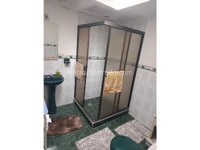 Casa de 3 alcobas en venta en Fundadores, Armenia, 263 m² · foto 8 de 15