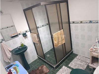 Casa de 3 alcobas en venta en Fundadores, Armenia, 263 m² · foto 9 de 15
