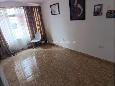 Casa de 3 alcobas en venta en Fundadores, Armenia, 263 m² · foto 12 de 15