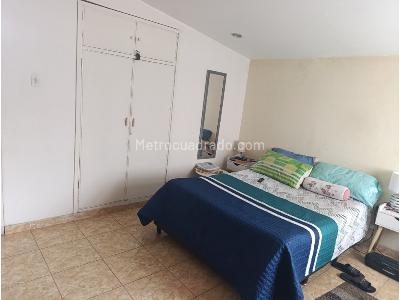 Casa de 3 alcobas en venta en Fundadores, Armenia, 263 m² · foto 14 de 15