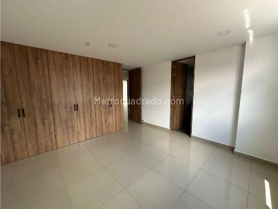Apartamento de 3 alcobas en venta en Zuñiga, Envigado, 240 m² · foto 3 de 20
