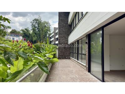 Apartamento de 3 alcobas en venta en Loma Del Escobero, Envigado, 163 m² · foto 3 de 12