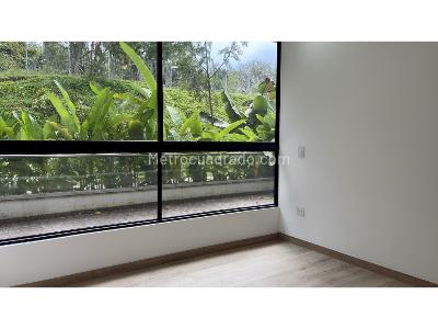 Apartamento de 3 alcobas en venta en Loma Del Escobero, Envigado, 163 m² · foto 10 de 12