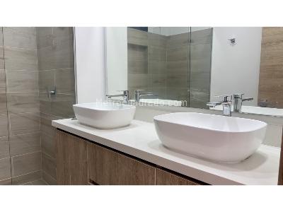 Apartamento de 3 alcobas en venta en Loma Del Escobero, Envigado, 163 m² · foto 11 de 12