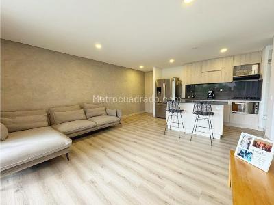 Apartamento de 2 alcobas en venta en Loma De Las Brujas, Envigado, 116 m² · foto 5 de 9