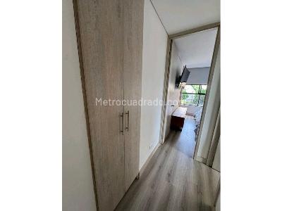 Apartamento de 2 alcobas en venta en Loma De Las Brujas, Envigado, 116 m² · foto 8 de 9