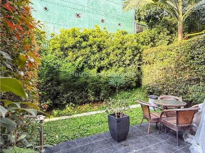 Casa de 3 alcobas en venta en Transversal Intermedia, Envigado, 195 m² · foto 3 de 8