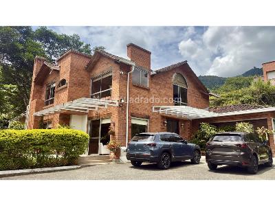 Casa de 5 alcobas en venta en Escobero, Envigado, 425 m² · foto 11 de 20