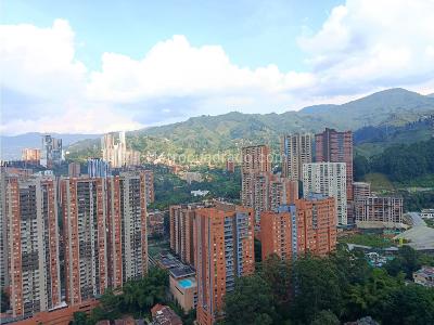Apartamento de 2 alcobas en venta en Cañaveralejo, Sabaneta, 70 m² · foto 8 de 20
