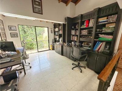 Casa en venta en Loma De Las Brujas, Envigado · foto 16 de 16