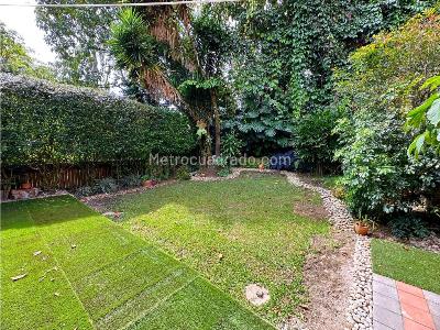 Casa en venta en Loma De Las Brujas, Envigado · foto 3 de 16