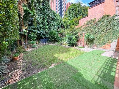 Casa en venta en Loma De Las Brujas, Envigado · foto 5 de 16