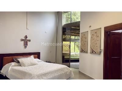Casa en venta en Loma Del Escobero, Envigado · foto 15 de 20