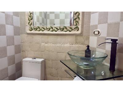Casa en venta en Loma Del Escobero, Envigado · foto 17 de 20