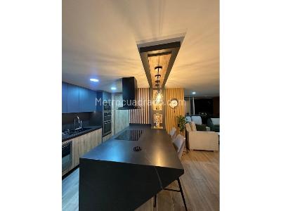 Apartamento en venta en Loma De Las Brujas, Envigado · foto 2 de 20