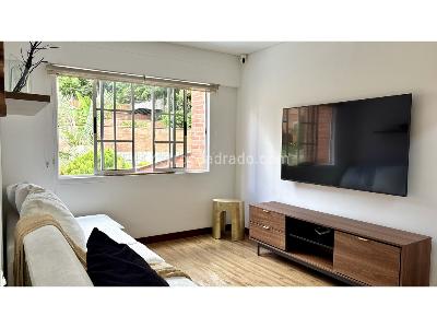 Casa de 3 alcobas en venta en Loma Del Escobero, Envigado, 200 m² · foto 12 de 20