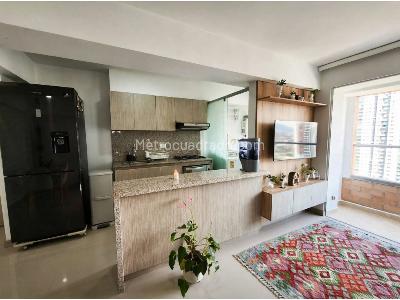 Apartamento de 3 alcobas en venta en Tres Esquinas, Sabaneta, 74 m² · foto 5 de 11
