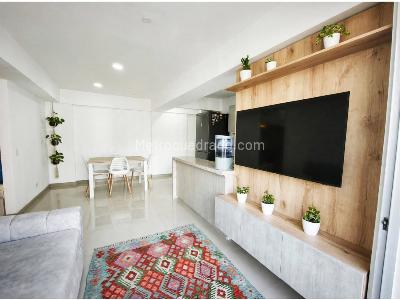 Apartamento de 3 alcobas en venta en Tres Esquinas, Sabaneta, 74 m² · foto 7 de 11