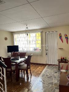 Casa de 3 alcobas en venta en Marsella Antigua, Bogotá, 270 m² · foto 10 de 12