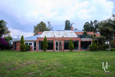Casa de 5 alcobas en venta en Guaymaral San Simon, Bogotá, 1620 m² · foto 15 de 20