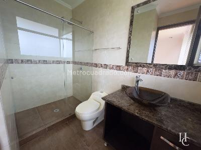 Casa de 5 alcobas en venta en Guaymaral San Simon, Bogotá, 1620 m² · foto 9 de 20