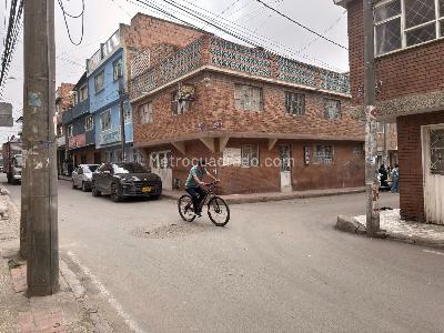 Casa de 5 alcobas en venta en Soacha, 85 m² · foto 2 de 18