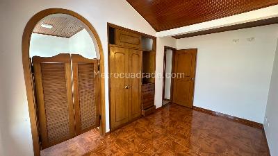 Casa de 5 alcobas en venta en Santa Lucia, Chía, 248 m² · foto 19 de 20