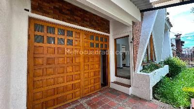 Casa de 5 alcobas en venta en Santa Lucia, Chía, 248 m² · foto 3 de 20