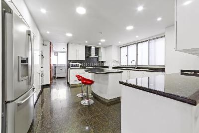 Casa de 5 alcobas en venta en Bogotá, 726 m² · foto 13 de 19