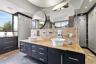 Casa de 5 alcobas en venta en Bogotá, 726 m² · foto 17 de 19