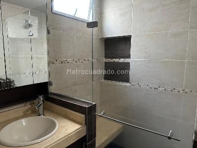 Apartamento de 3 alcobas en venta en Ciudad Jardin, Cali, 128 m² · foto 14 de 20