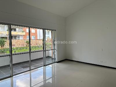 Apartamento de 3 alcobas en venta en Ciudad Jardin, Cali, 128 m² · foto 16 de 20