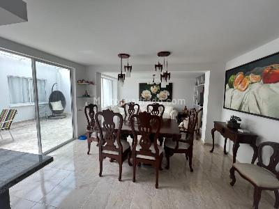Casa de 3 alcobas en venta en El Limonar Uniplanta, Cali, 230 m² · foto 11 de 20