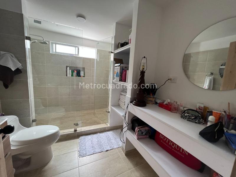 Casa en Venta, EL LIMONAR UNIPLANTA, Cali - Więcej