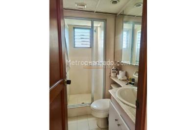 Apartamento de 3 alcobas en venta en Valle De La Ferreira, Cali, 102 m² · foto 2 de 17