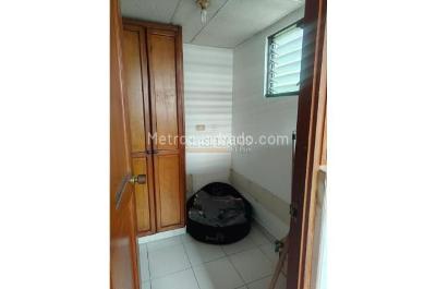 Apartamento de 3 alcobas en venta en Valle De La Ferreira, Cali, 102 m² · foto 5 de 17