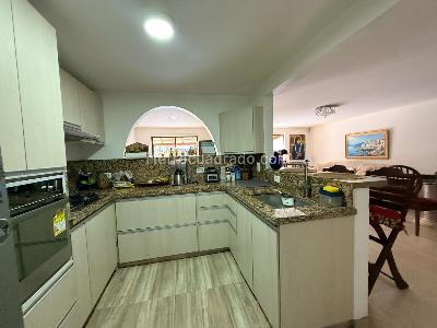 Casa de 4 alcobas en venta en Ciuda Jardin, Cali, 150 m² · foto 10 de 20