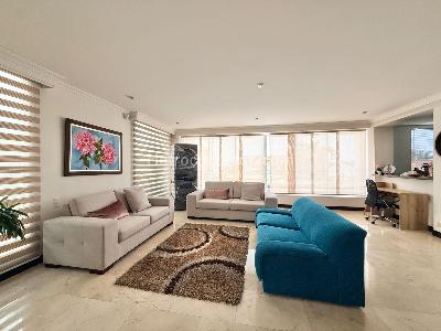 Casa de 5 alcobas en venta en Pance, Cali, 450 m² · foto 3 de 20