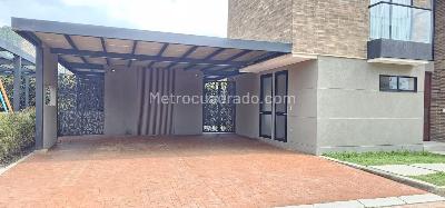 Casa de 3 alcobas en venta en Chuntame, Cajicá, 220 m² · foto 5 de 20