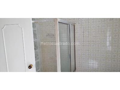 Casa de 5 alcobas en venta en Santa Teresita, Medellín, 325 m² · foto 16 de 16