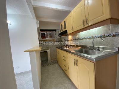 Apartamento en venta en Los Colores, Medellín · foto 4 de 20