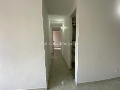 Apartamento en venta en Los Colores, Medellín · foto 9 de 20