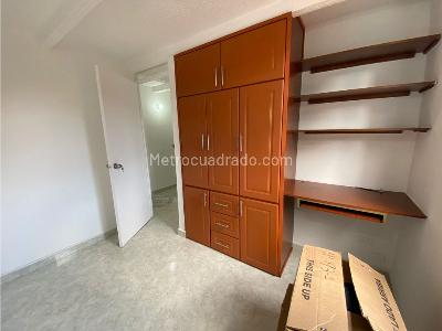 Apartamento en venta en Los Colores, Medellín · foto 18 de 20