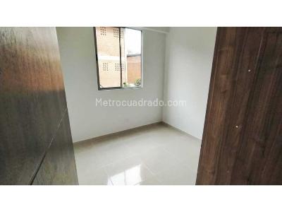 Apartamento de 2 alcobas en venta en Plaza Fabricato, Bello, 54 m² · foto 8 de 12