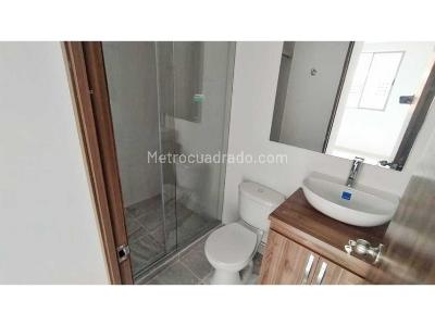 Apartamento de 2 alcobas en venta en Plaza Fabricato, Bello, 54 m² · foto 11 de 12
