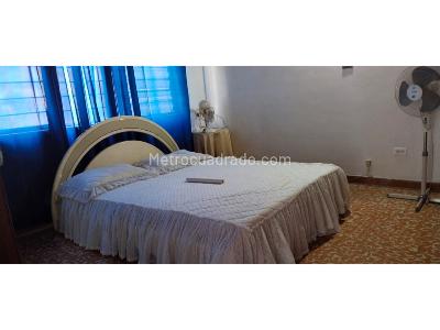 Casa de 4 alcobas en venta en Simon Bolivar, Medellín, 225 m² · foto 13 de 20