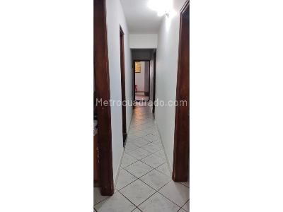 Apartamento de 3 alcobas en venta en Poblado Loma Del Garabato, Medellín, 85 m² · foto 3 de 18